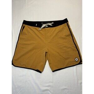 Vuori Peak Boardshort Men's 36 Orange Tumeric unlined drawstring 7” inseam